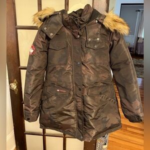 NWOT Canada Weather Gear Women’s Parka Coat with removable Faux Fur Hood